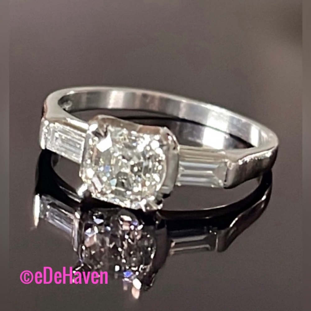 GIA - 1.04 Ct Ascher cut Platinum Engagement ring